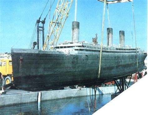 The TITANIC wreck model from the movie Raise the TITANIC ( 1980 ). | Raise the titanic, Titanic ...