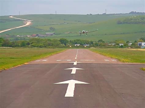 Brighton City Airport Runway Cam | Streamdays