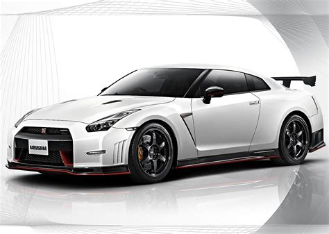 NISSAN GT-R (R35) Nismo Specs & Photos - 2014, 2015, 2016 - autoevolution