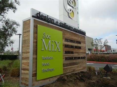 Experiential Graphics, Environmental Graphics, Metal Signage, Outdoor ...