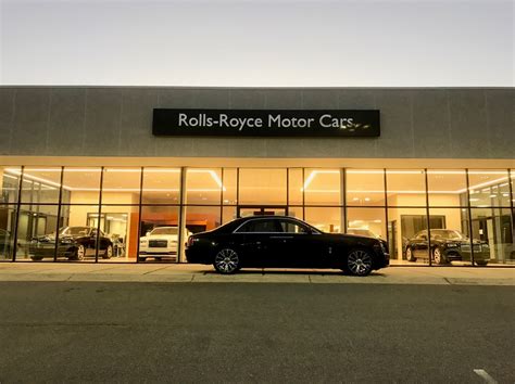 Rolls-Royce Opens First Standalone Dealership in U.S. - Wide Open Spaces