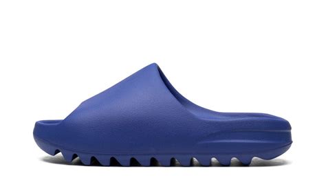 adidas Yeezy Yeezy Slide "Azure" - Stadium Goods