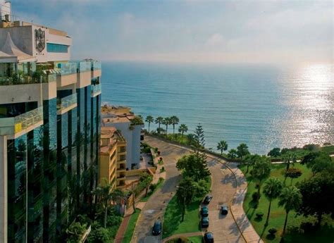 A Pacific Ocean sunset by Miraflores Park Hotel, Lima, Peru. http://www.kiwicollection.com/hotel ...