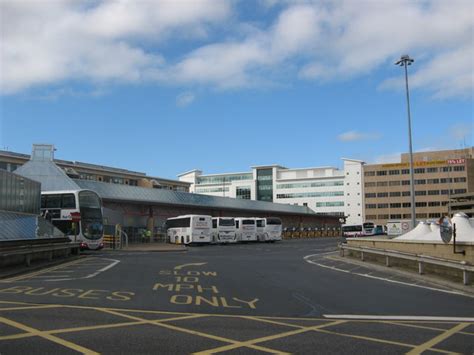 Bradford Interchange Bus Station © Stephen Armstrong cc-by-sa/2.0 :: Geograph Britain and Ireland