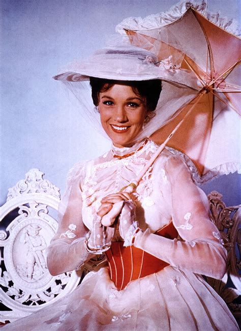 Mary Poppins Is Looking More Stylish Than Ever in ‘Mary Poppins Returns’ Teaser Trailer | Mary ...