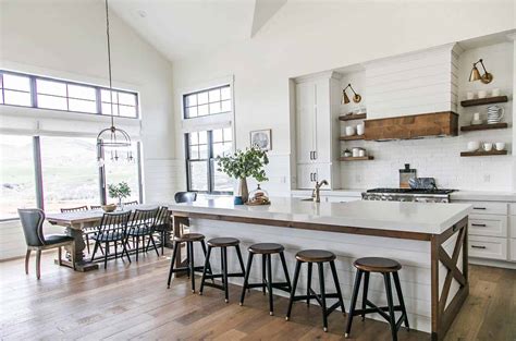 20 Images Small Farmhouse Kitchens