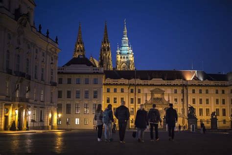 Prague Castle Tour after Dark - Unique walking tour | Prague Trips & Tickets