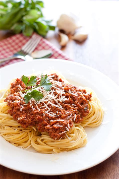 Spaghetti with Meat Sauce - Authentic Italian Style - Cooking Classy