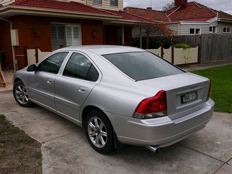 2002 Volvo S60 2.4T - Sedan 2.4L Turbo auto