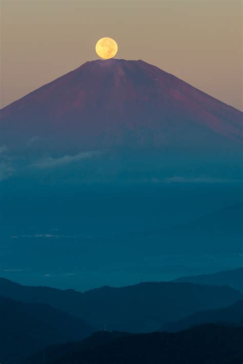 Sunrise in Fuji, Japan : pics