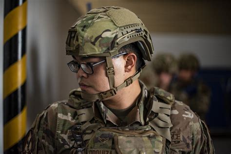 Next-generation helmets keep Defenders lethal, ready > Air Force ...