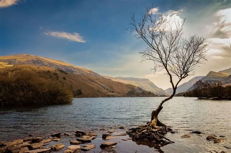 Top 5 Beautiful, Must visit lakes in Snowdonia - Erw Glas Glamping and ...