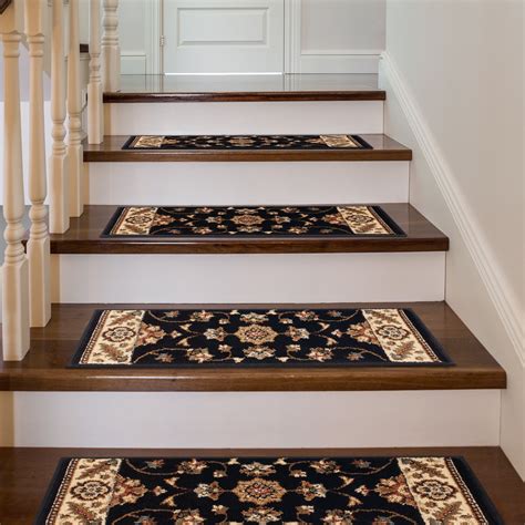 10 Best Stair Tread Rugs for 2021 - Ideas on Foter