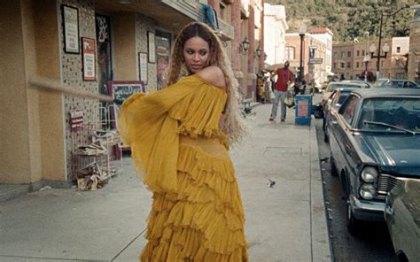 "Hold Up," You Can Watch Another Beyoncé 'Lemonade' Video on Vevo