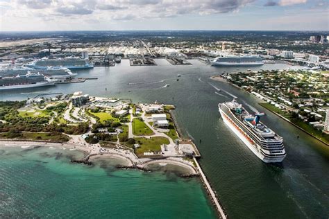 Port Everglades, accordo biennale con Silversea per ospitare le navi ...