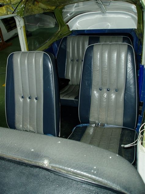 Cessna 172 Seat Covers – Velcromag