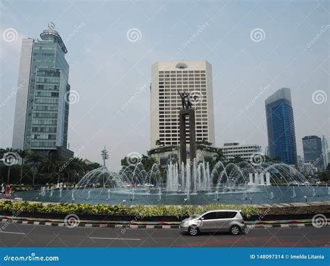 Hotel Indonesia Roundabout editorial stock image. Image of monument ...