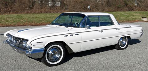 1961 Buick Invicta | Connors Motorcar Company