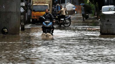 Chennai Rains Updates: Rail traffic affected after heavy rain lashes ...