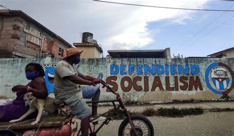 Protests in Cuba Spark After Covid Cases, Economic Anxiety - Photos of ...