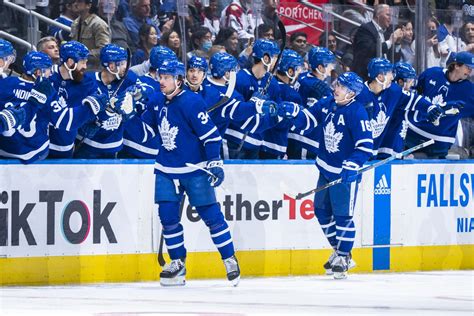 Toronto Maple Leafs Jerseys in Toronto Maple Leafs Team Shop