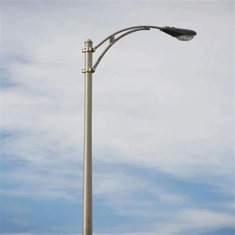 Street Light Pole Design