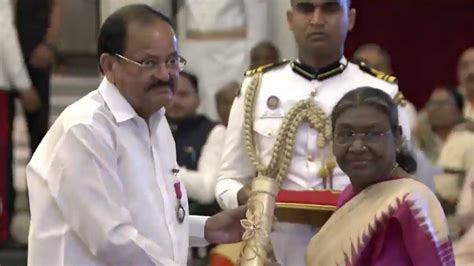 Venkaiah Naidu, Mithun Chakraborty, Usha Uthup, Ram Naik conferred ...