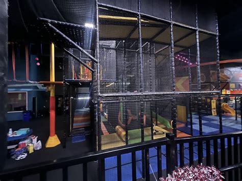 URBAN AIR TRAMPOLINE AND ADVENTURE PARK - Updated December 2024 - 64 Photos & 48 Reviews - 618 ...