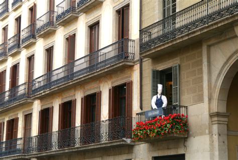 Wallpaper : Barcelona, flowers, hotel, Spain, arch, Catalonia ...