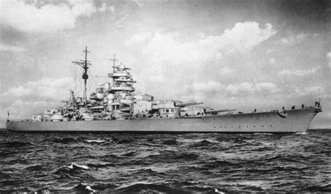 Battleship Bismarck Wallpaper - WallpaperSafari