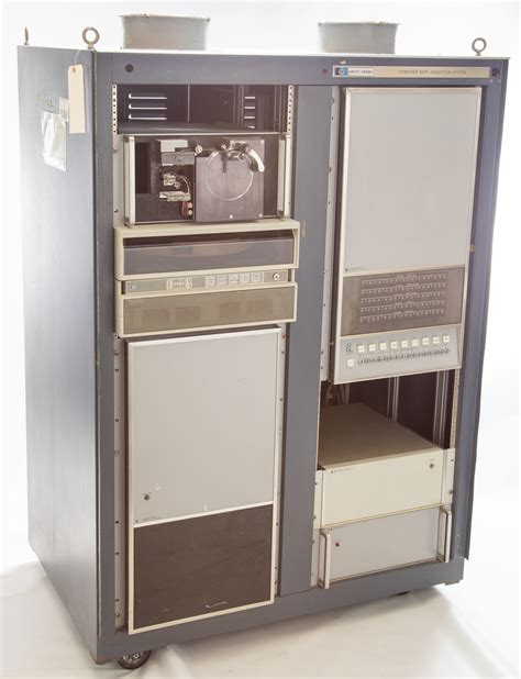 The HP 2116: HP's First Computer - Hewlett-Packard History