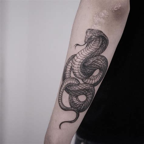 Best Snake Tattoos Designs Ideas // February, 2021 | Cobra tattoo ...