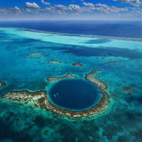 Il Great Blue Hole del Belize raccontato su Discovery Channel (Great Blue Hole)