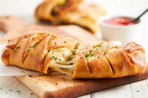 Italian Sausage Stromboli Recipe - Home Chef