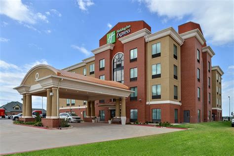 HOLIDAY INN EXPRESS & SUITES ALVA - Prices & Hotel Reviews (OK)