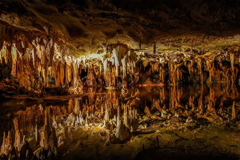 Luray Caverns in Luray - Tours and Activities | Expedia