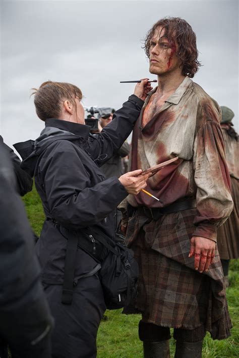 24 adorable behind the scenes photos from outlander – Artofit