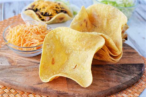 Homemade Taco Shells (and VIDEO!) - Easy Homemade Taco Bowls