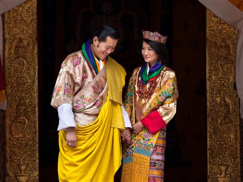 Royal wedding in Bhutan - Photo 5 - Pictures - CBS News