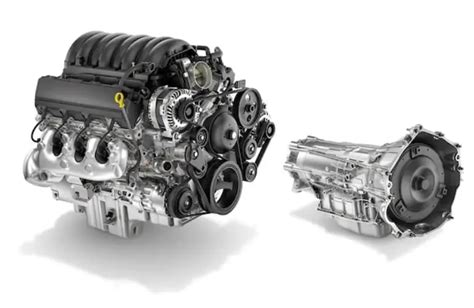 What are the engine options available in the 2020 Chevrolet Silverado HD?