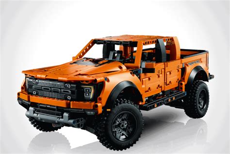 LEGO welcomes the 2021 Ford F-150 Raptor to its Technic catalog as a 1,389-piece kit