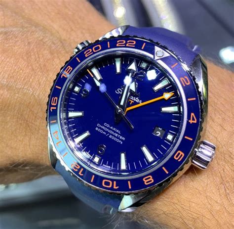 Omega Seamaster Planet Ocean Review | GoodPlanet 600m Blue Watch ...