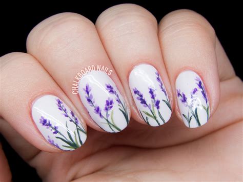 Lavender Blossoms Floral Nail Art | Chalkboard Nails | Nail Art Blog