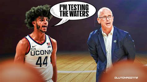 UConn's Andre Jackson Jr. tests NBA Draft waters, retains eligibility