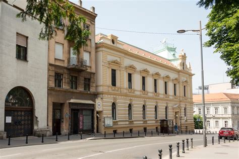 Embassies and Residences Buildings: Austrian Embassy - Diplomacy&Commerce