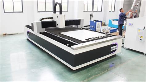700W Fiber Laser Cutting Machine for Metal Sheet - Stainless Steel Laser Cutting Machine ...