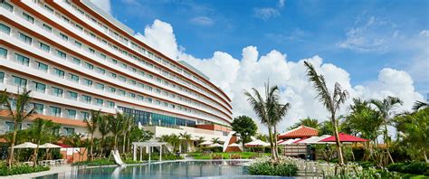 Okinawa Hotels - Hilton Okinawa Chatan Resort - Okinawa Chatan