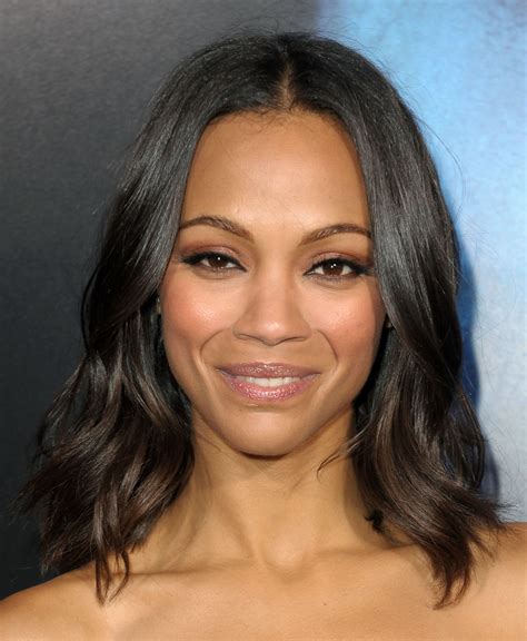 Zoe Saldana Pictures. Zoe Saldana ''Avatar'' Premiere in Los Angeles December 16, 20...