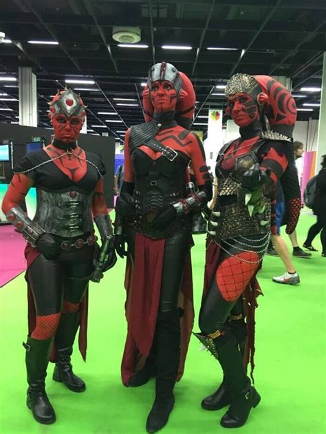 TOP 9 Gamescom Cosplays and a bonus round - G2A News