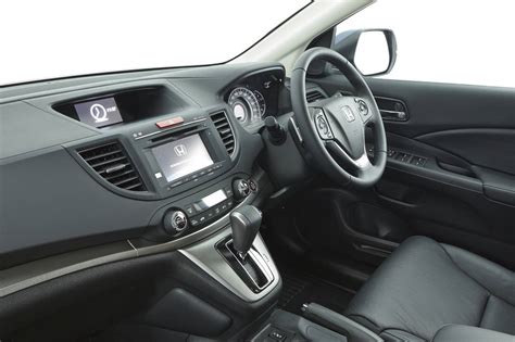 2014-Honda-CR-V-Diesel-DTi-L-interior - ForceGT.com